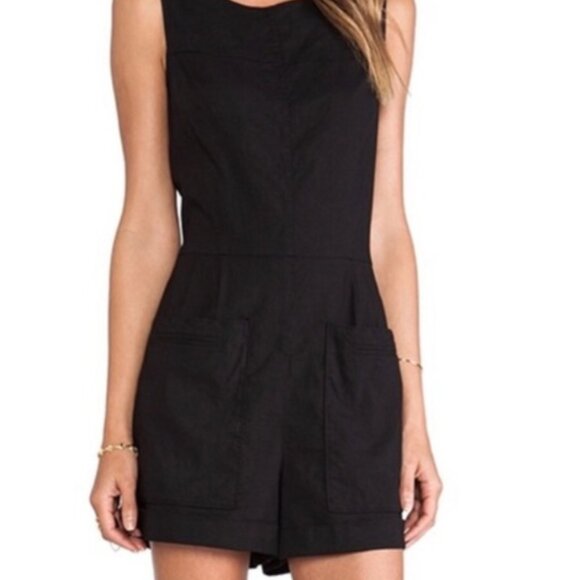 Theory Linen Pocket Front Scoop Neck Romper - Picture 5 of 8